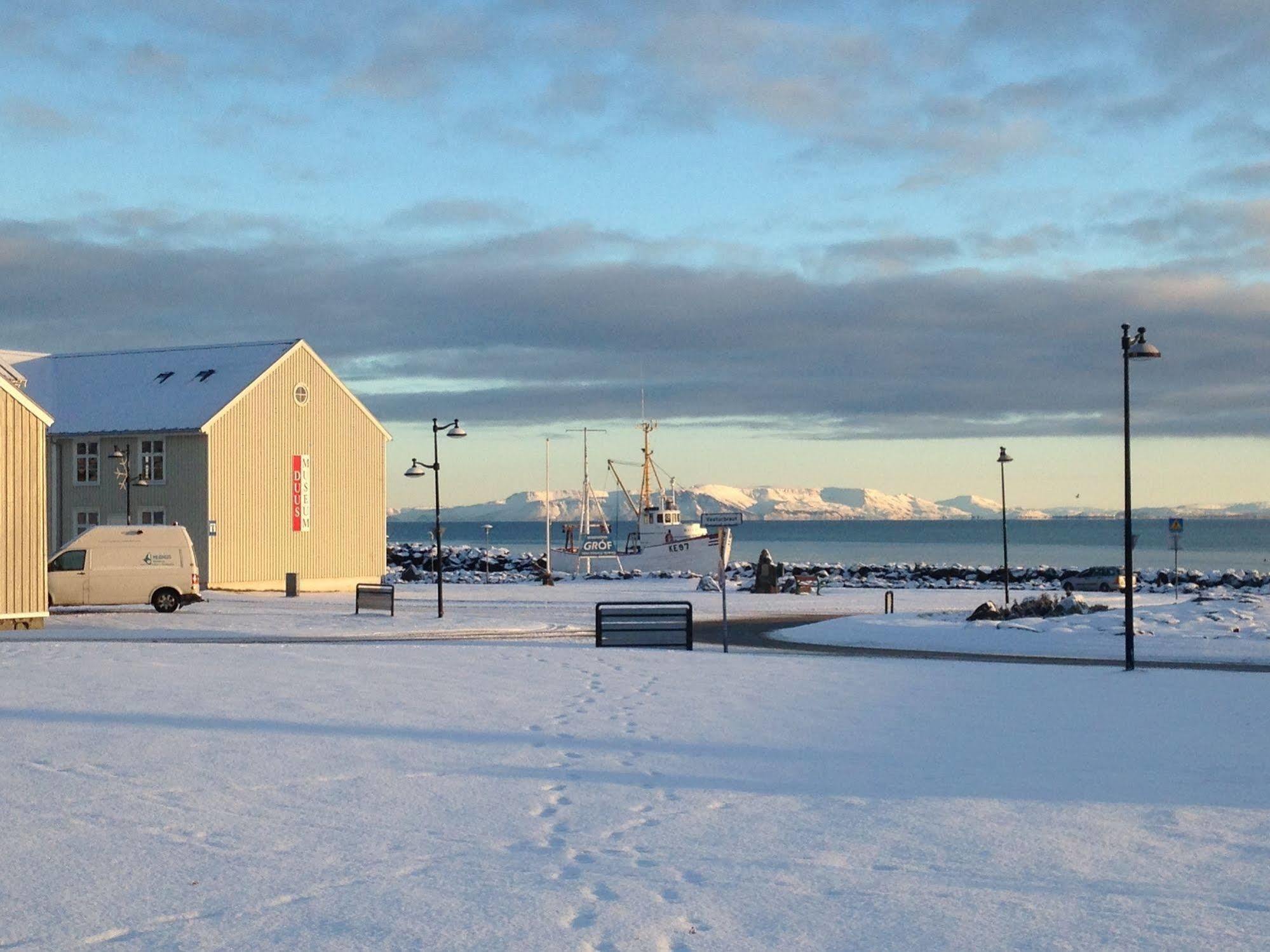 Guesthouse 1X6 Keflavik Exterior photo